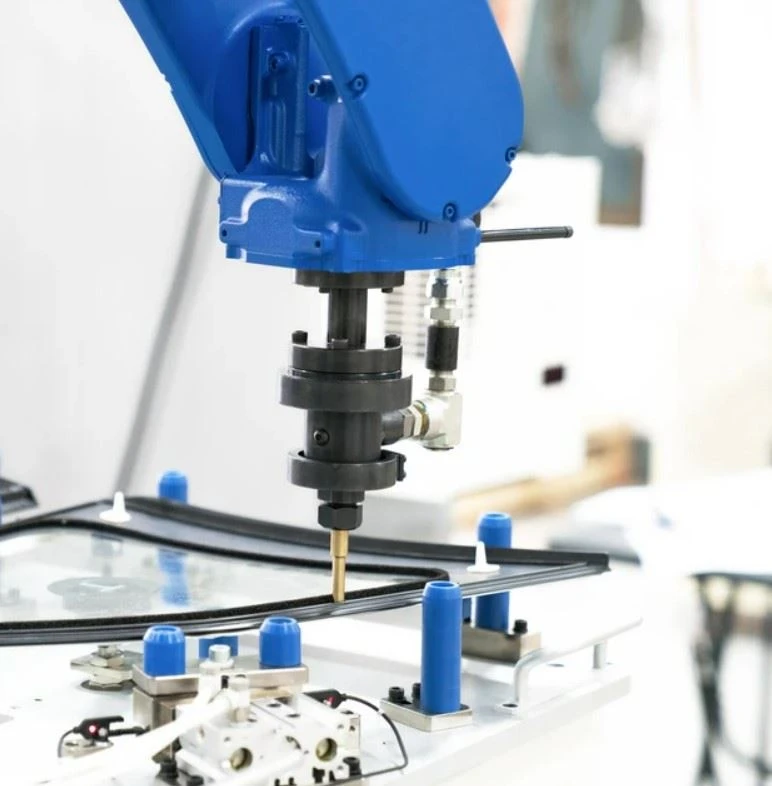Hvilke højteknologier er involveret i industrirobotter?